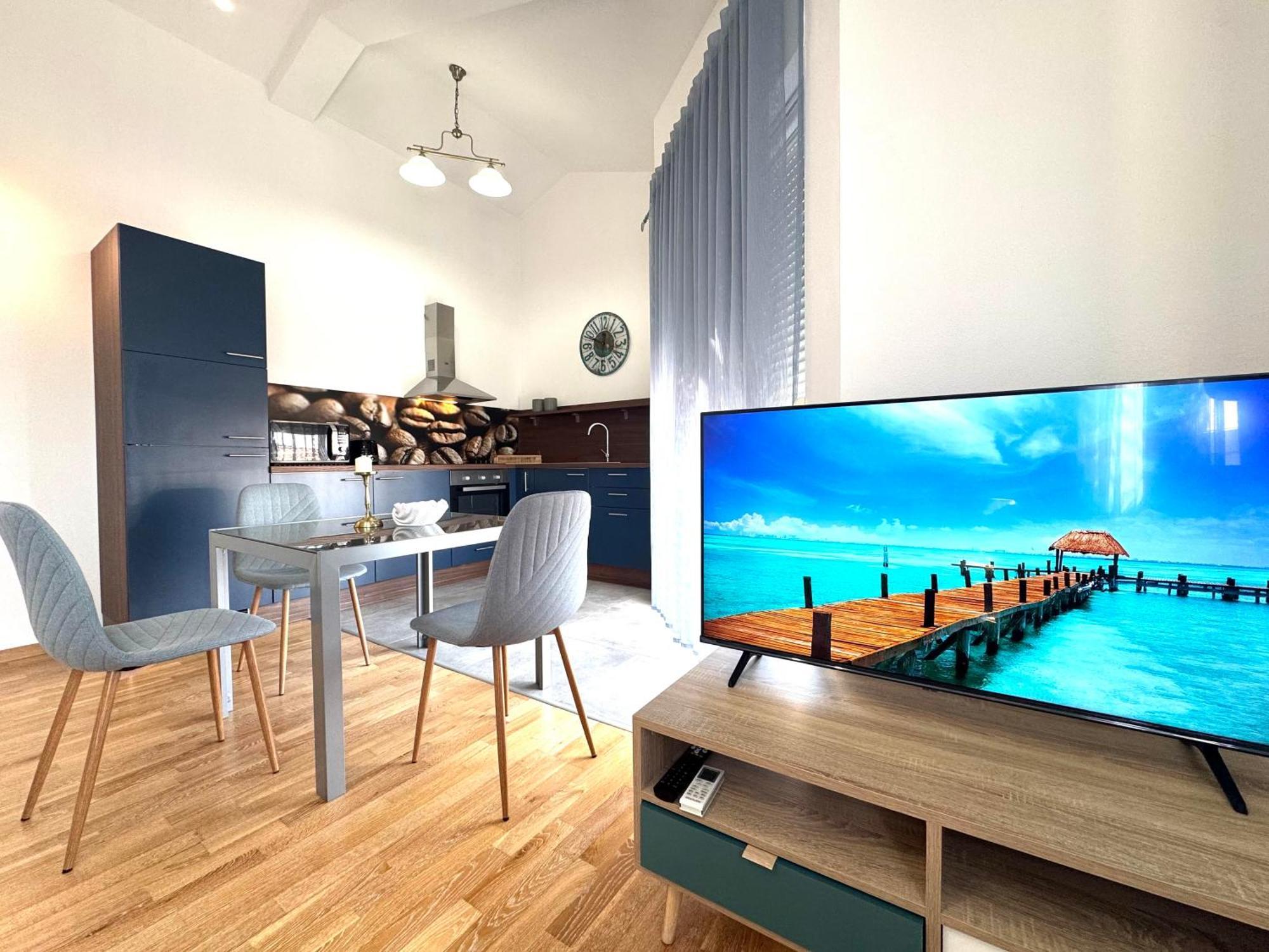 Terra Solaris Apartment